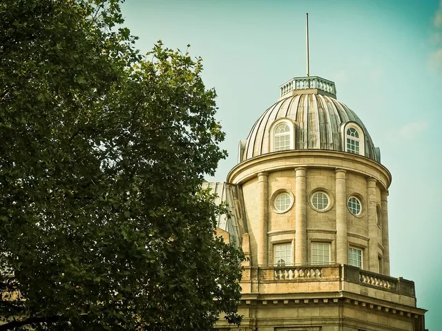 Gmach Miejskiej Kasy Oszczędności i Biblioteki Miejskiej przy ul. Szajnochy.