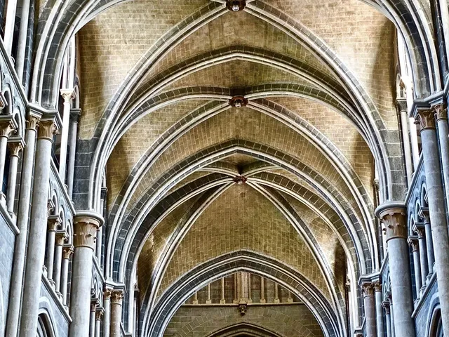ołtarz w kościele Bożego Ciała Wrocław